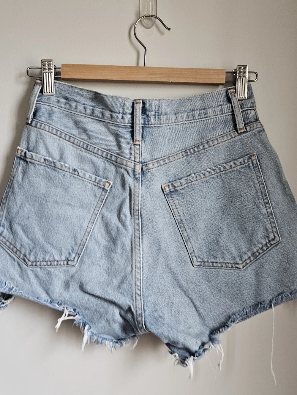 Agolde Dee Shorts In Digit - Picture 3 of 7